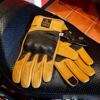 Mustard rules #classic #motorcyclesgloves